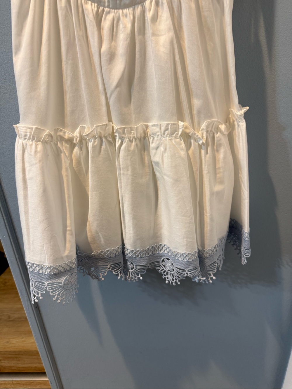 Pat Bo Flutter Poplin White Mini Dress with Light Blue Lace Trim Sz 4 nwt - Picture 8 of 9